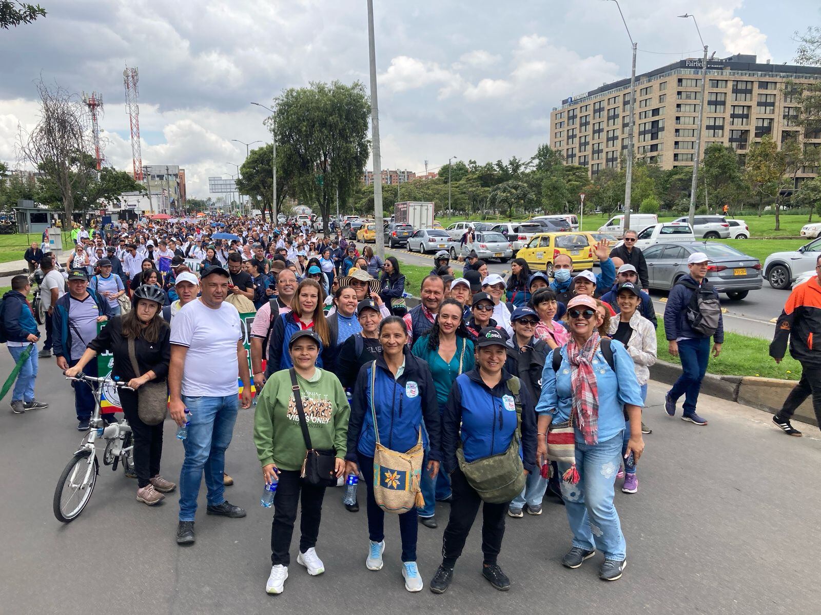Marcha de maestros 7 de abril contra las fallas del sistema de salud del magisterio.