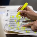 Votos, Urnas, conteo, formularios, escrutinio Elecciones 29 mayo 2022 presidenciales en la ciudad de Medellin
Fotos David Estrada Larrañeta