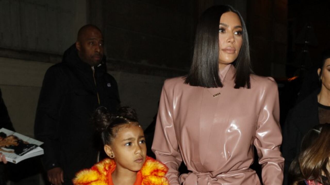 La niña North West, de 7 años, es hija de Kim Kardashian y Kanye West
