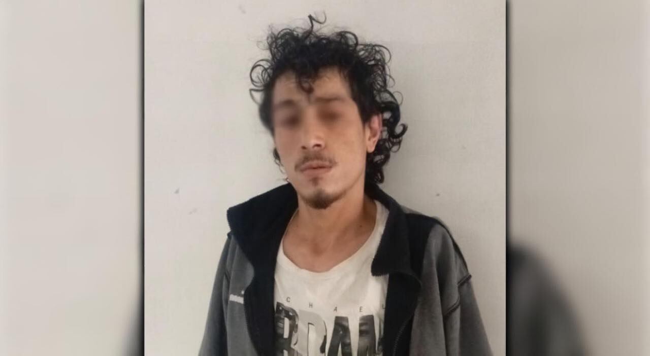 Cristian Alexis González Gallego, alias Lámpara, detenido en Medellín por la brutal agresión a su hijastro, un niño de 4 años.