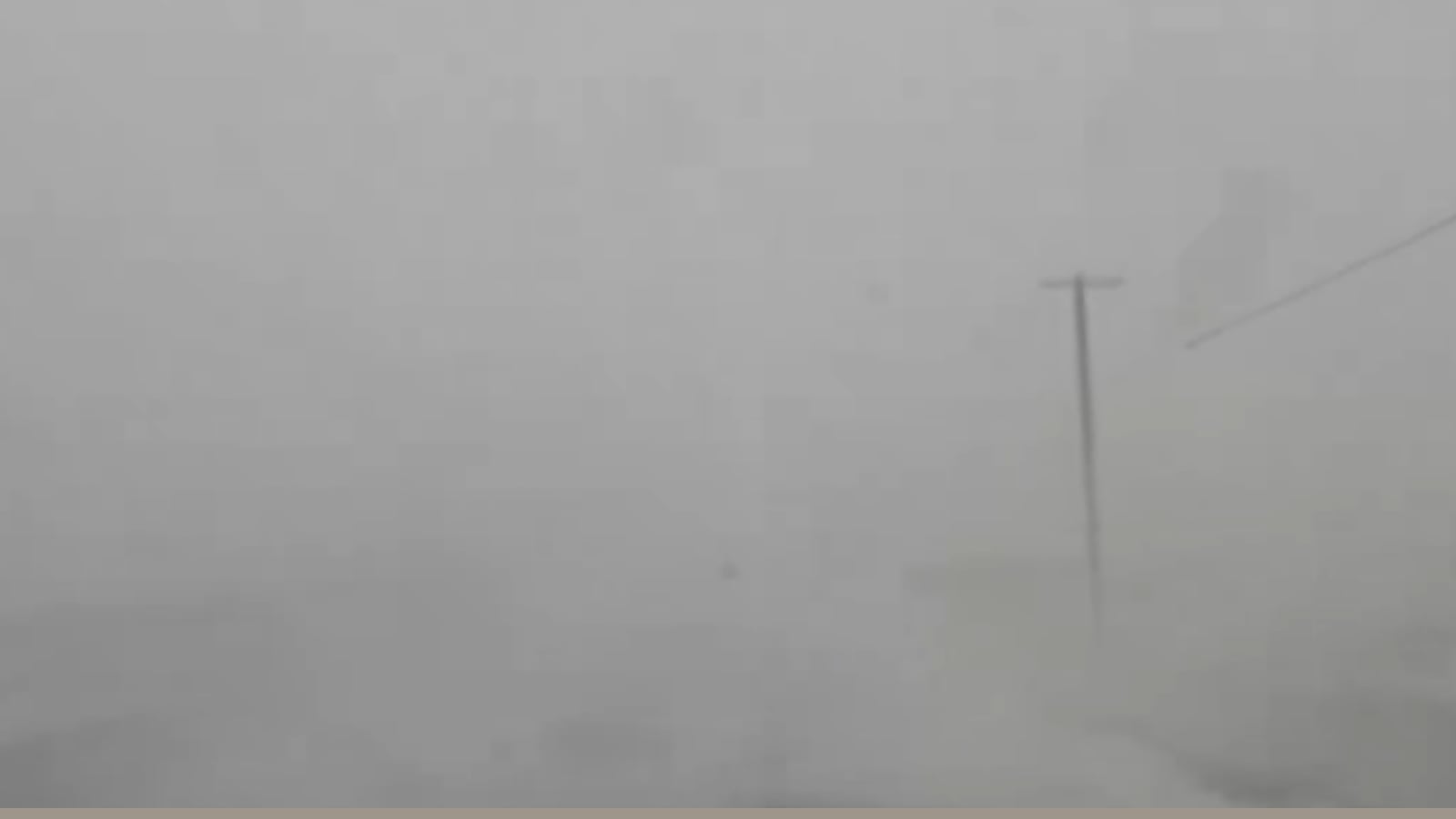 La intensa tormenta Blizzard, mientras las autoridades recomiendan viajar solo en casos de emergencia.