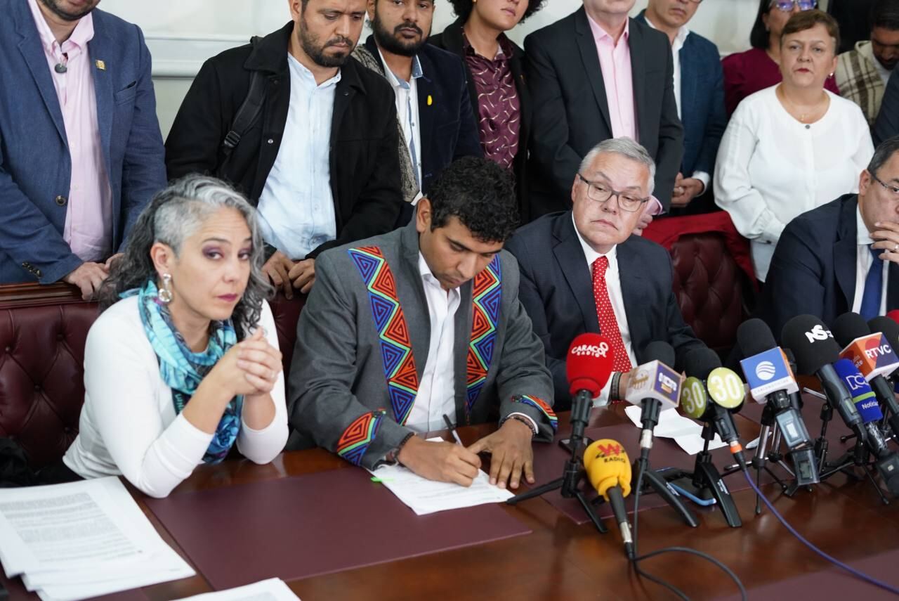 El proyecto fue recibido por el presidente de la Cámara David Racero.