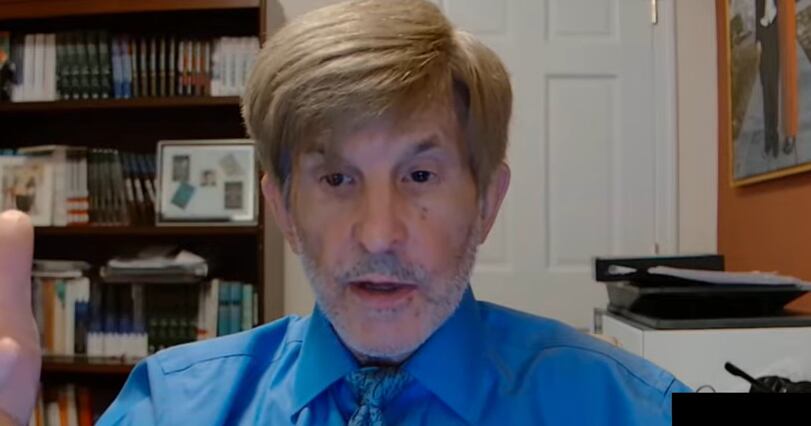 El profesor publicó su predicción a través de su canal de Youtube