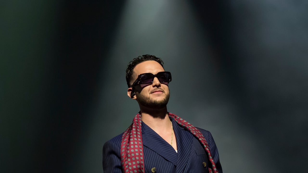 Antón Álvarez Alfaro, más conocido por su nombre artístico C. Tangana, en el escenario del Palacio de Deportes José María Martín Carpena para presentar su nuevo álbum en vivo 'El Madrileño' el 19 de febrero de 2022 en Málaga, España. (Photo by Daniel Perez Garcia-Santos/Redferns)