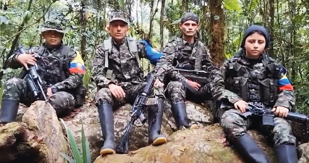    El reclutamiento de menores preocupa a las autoridades. En Caquetá le piden a la población acudir a reuniones periódicas para informar sobre nuevos manuales de convivencia. 