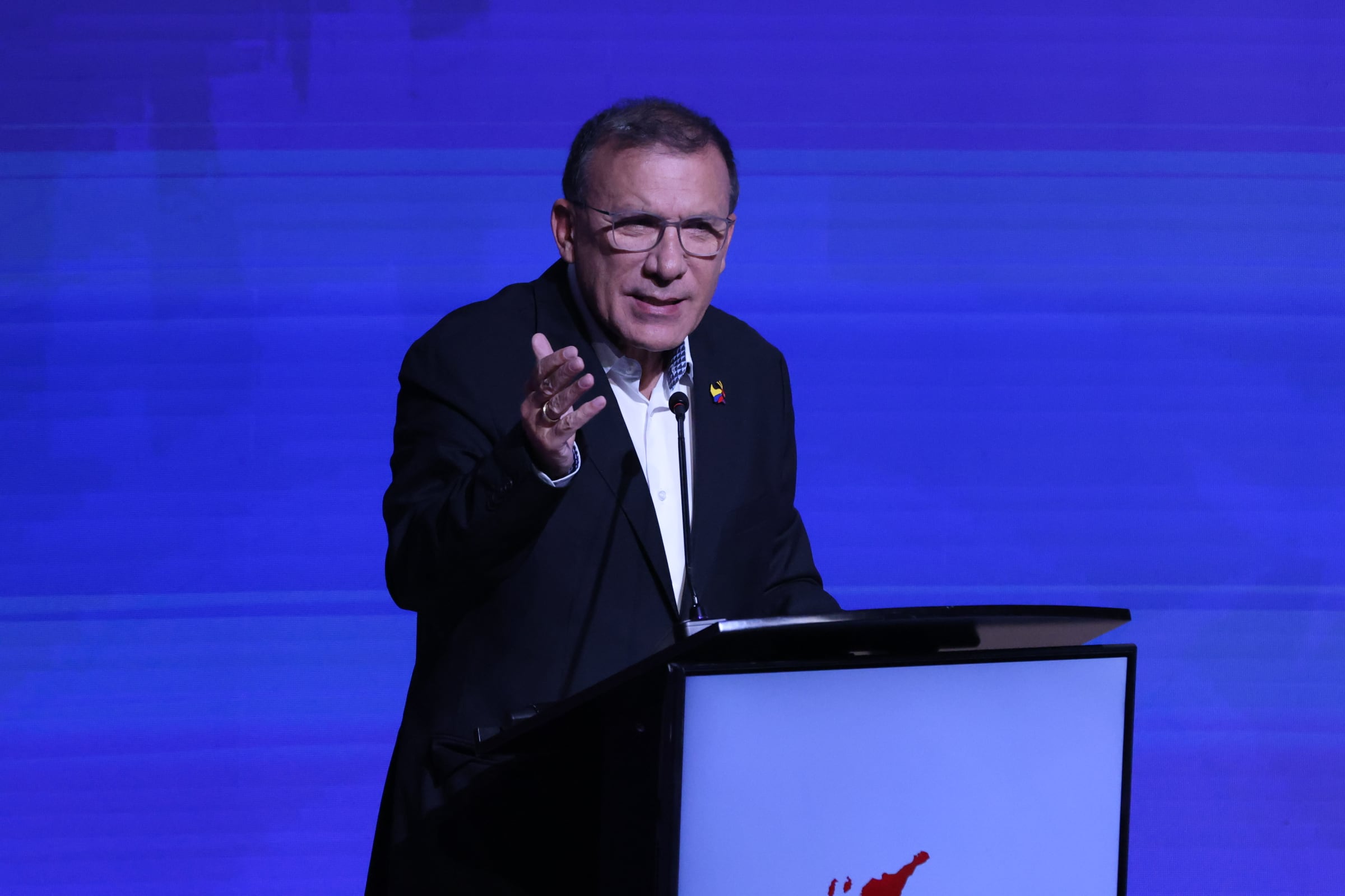 CUMBRE DE GOBERNADORES 15 abril 2026 Roy Barreras candidato presidencial