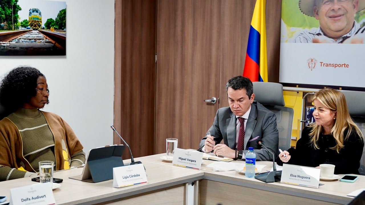 La ministra Elsa Noguera se reunió con la alcaldesa Ligia del Carmen Córdoba.
