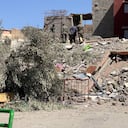 Los rescatistas llevan a cabo una operación tras un potente terremoto, en Amizmiz, Marruecos.