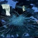 Un bus escolar fue víctima de ataques durante intento de robo en Cali.