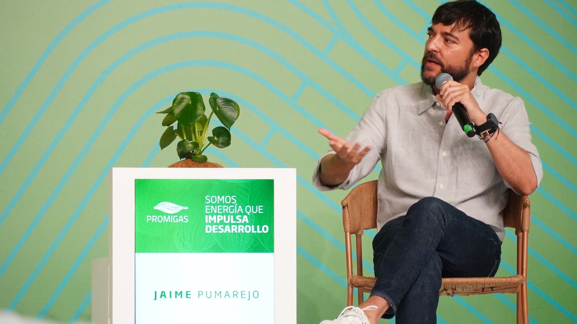 El alcalde lanzó el mensaje en el Congreso de la Asociación Colombiana de Gas Natural (Naturgas).