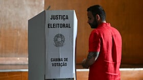 Las autoridades informaron que no se han registrado incidentes graves durante la jornada.