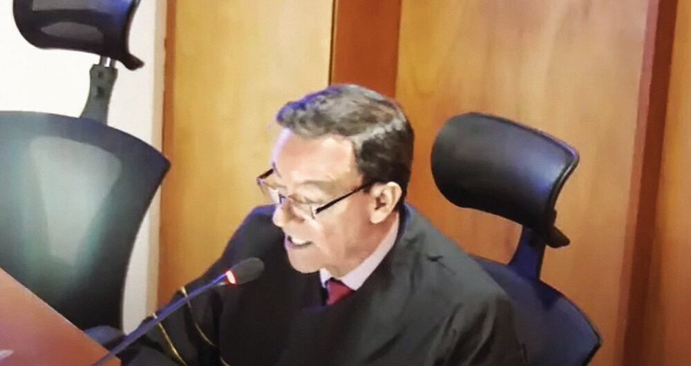    El magistrado Fabio David Bernal señaló que pruebas, como los videos tomados en el consultorio, dejan clara la responsabilidad de Aida Victoria Merlano en la fuga de su mamá. 