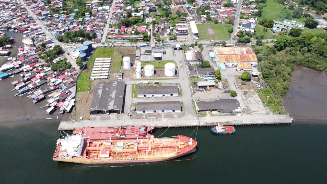 Puerto de Tumaco marca un hito con la exportación de cerca de 90.000 toneladas de aceite crudo de palma en un solo mes
