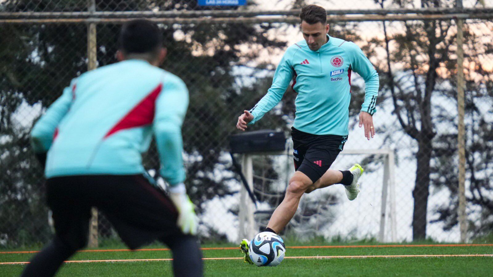 La Selección Colombia se entrenó en Santiago de Chile.