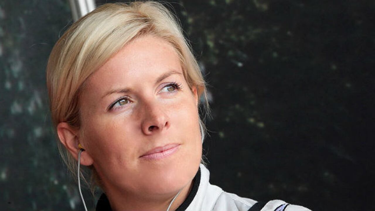 La piloto española María de Villota fue hallada muerta en un hotel en Sevilla a sus 33 años