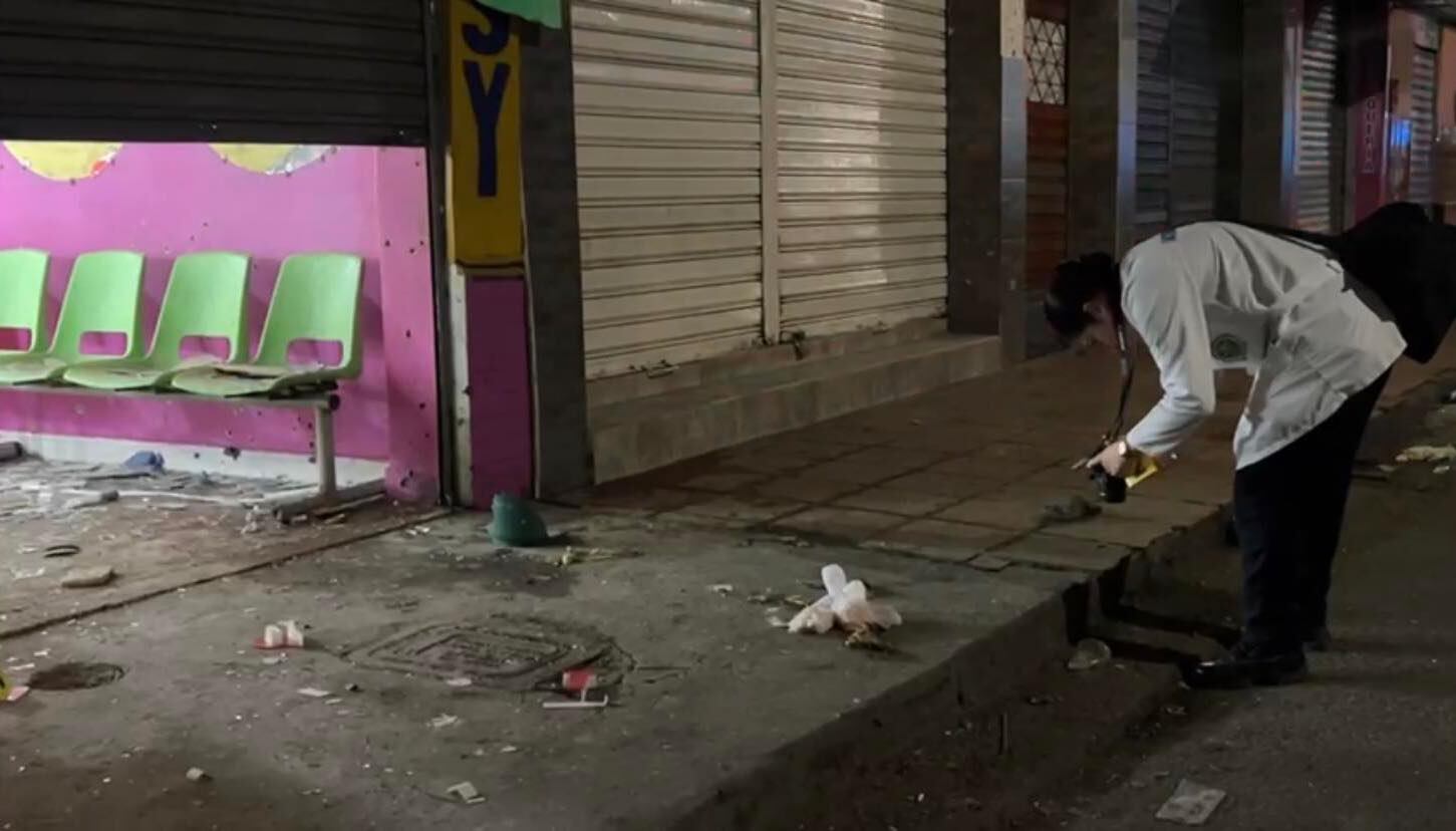 Las personas heridas están siendo atendidas en un centro médico de la ciudad.