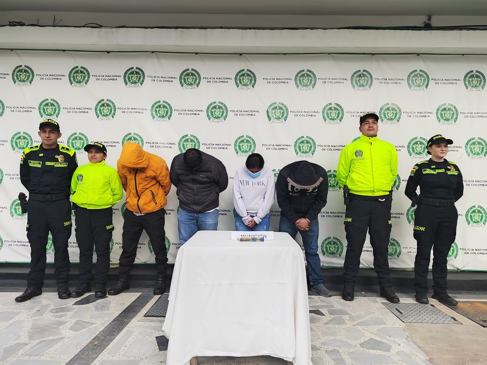 Los Camaleones y Los Empresarios eran el terror de los comerciantes del sur de Bogotá: así cayeron las dos estructuras criminales