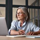 El adulto mayor es una prioridad para Porvenir.