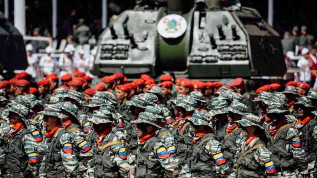 Rusia deja en claro que no se dejará intimidar por las amenazas de Estados Unidos. Venezuela, cada vez más, empieza a parecer un campo de batalla.