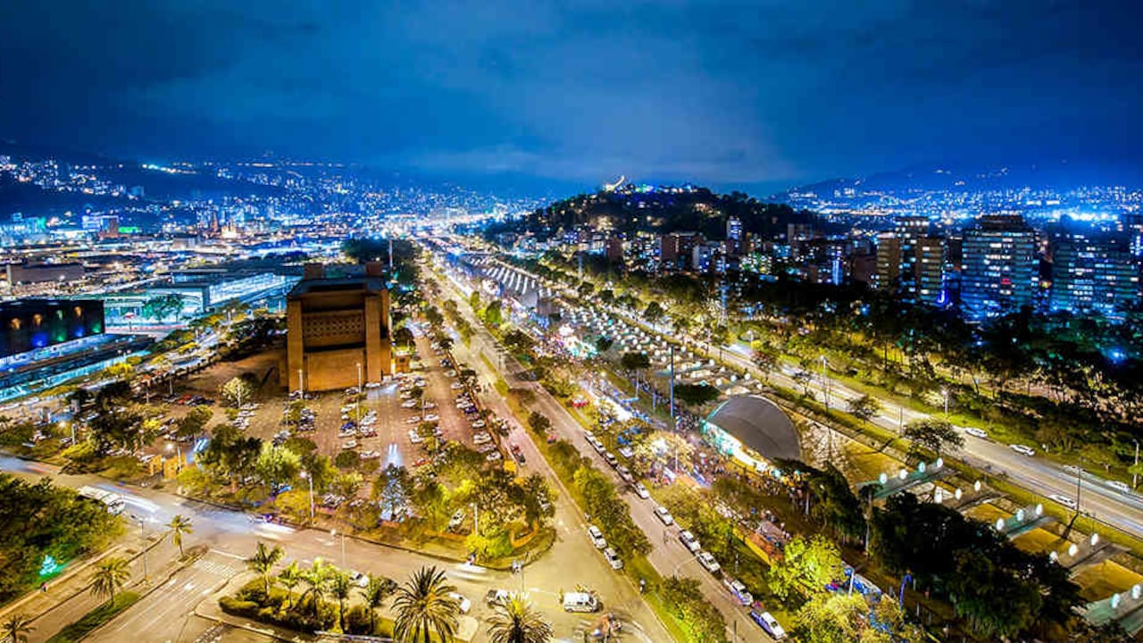 La ciudad ha descubierto viejos tesoros. Carabobo Norte supuso integrar el Jardín Botánico, el Planetario, el Parque Norte y añadir Explora y Ruta N.