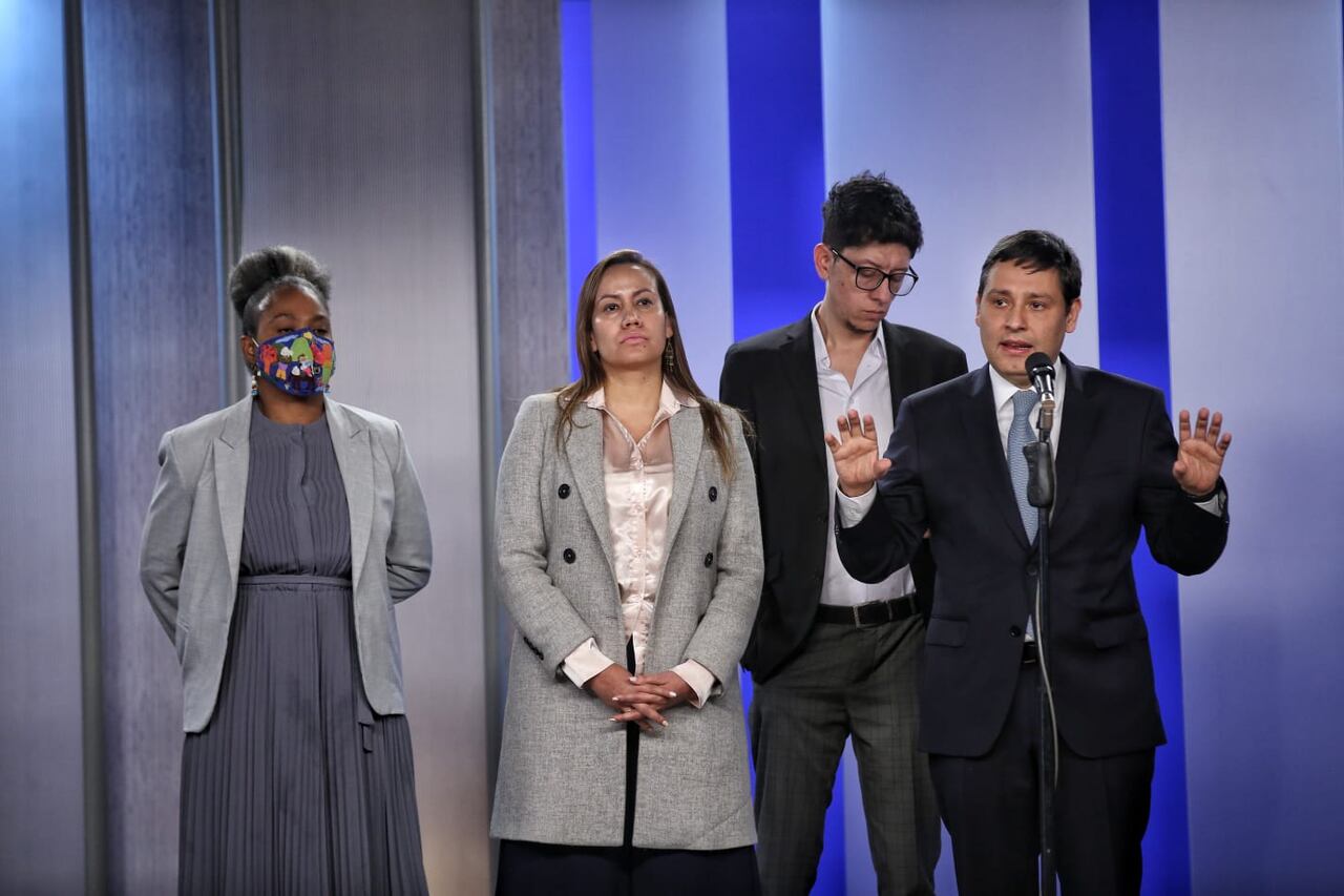 Comisión de empalme gobierno Petro Carolina Corcho, Mauricio Lizcano y Daniel Rojas