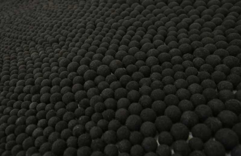 Sin título (Bolasde pelo). Foto: Daniel Reina.