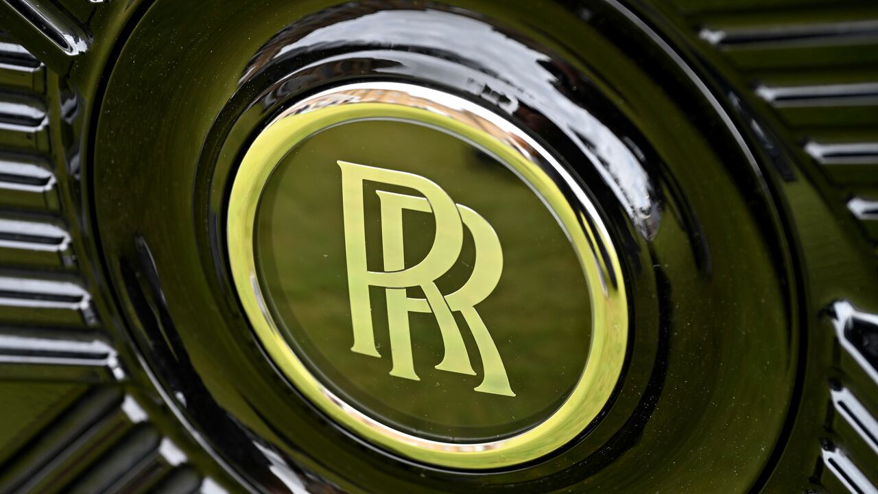 La firma es la fabricante de algunos de los carros más excéntricos del planeta