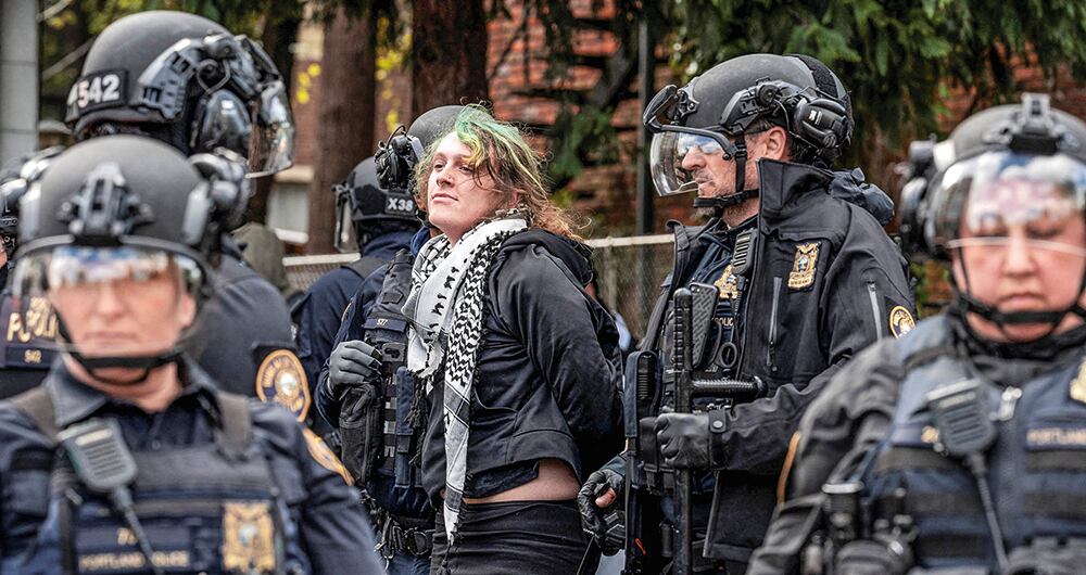 Algunos estudiantes han sido detenidos.