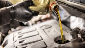 El mantenimiento preventivo del aceite es clave para prolongar la vida útil del automóvil.