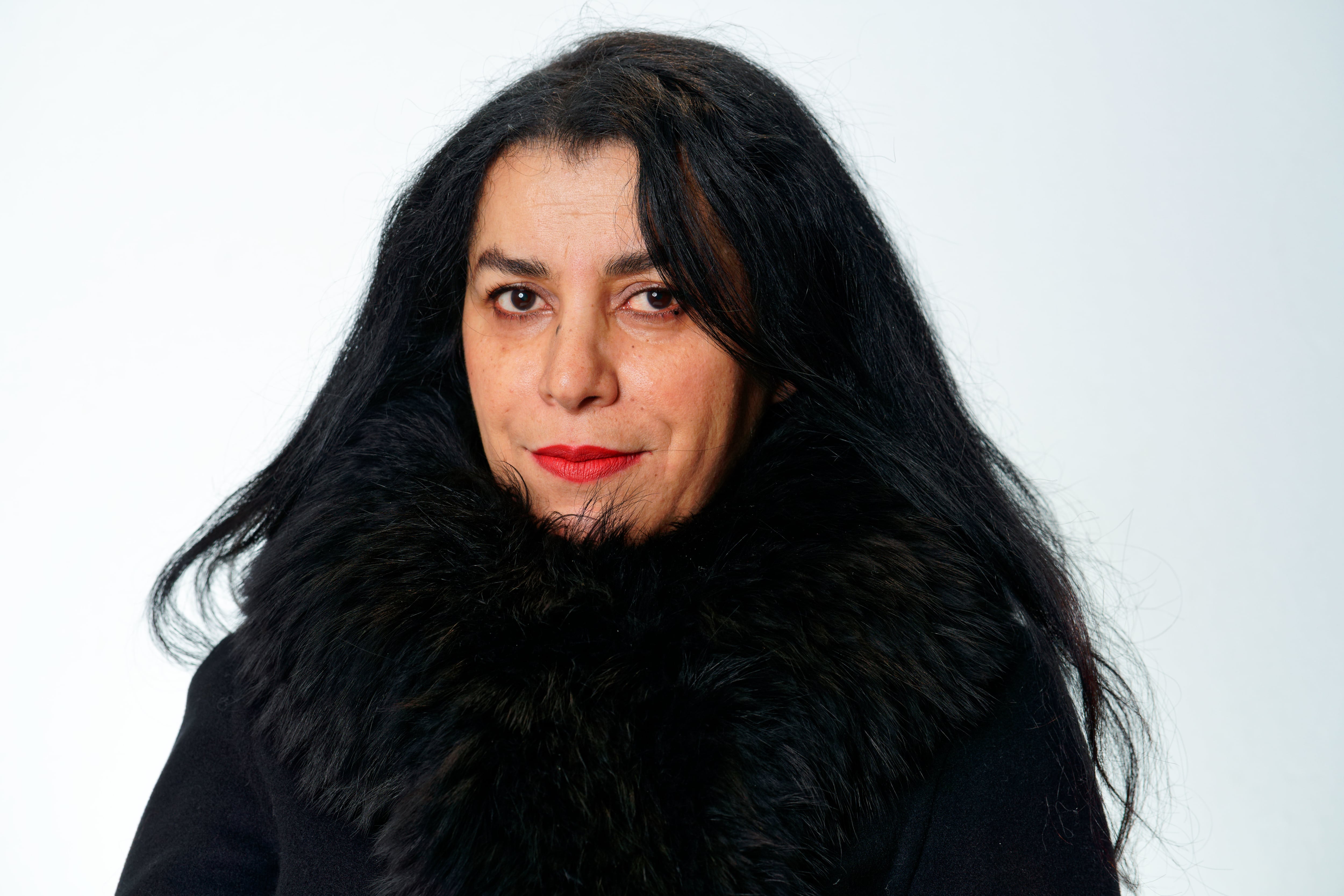 Marjane Satrapi posa en el Festival "Pluriel.les", el 6 de marzo de 2023 en Compiegne, Francia.