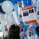 La comunidad educativa de un prestigioso colegio en Bogotá se ha congregado en un emotivo gesto de unidad, solidaridad y esperanza para exigir la liberación de los ciudadanos israelíes que actualmente se encuentran secuestrados por los extremistas de Hamás en la región de Gaza.