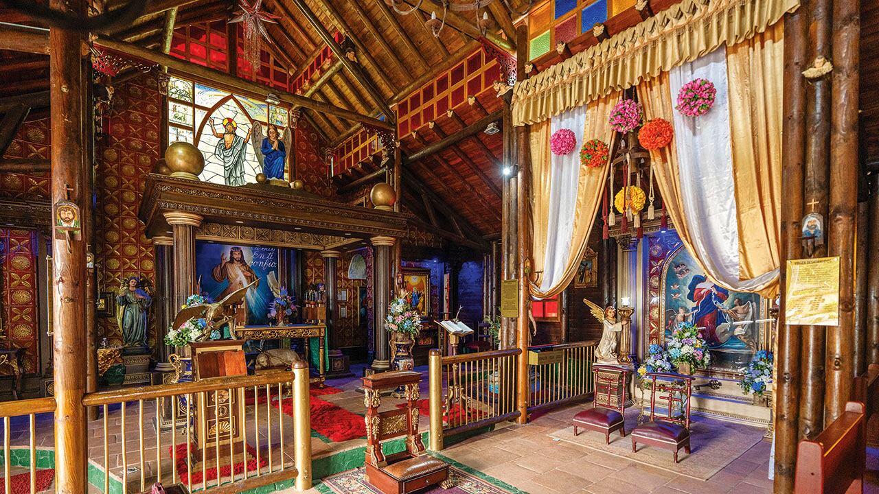 La Catedral se divide en dos: la zona del hogar geriátrico con capacidad para 60 adultos mayores y el área dedicada al turismo.