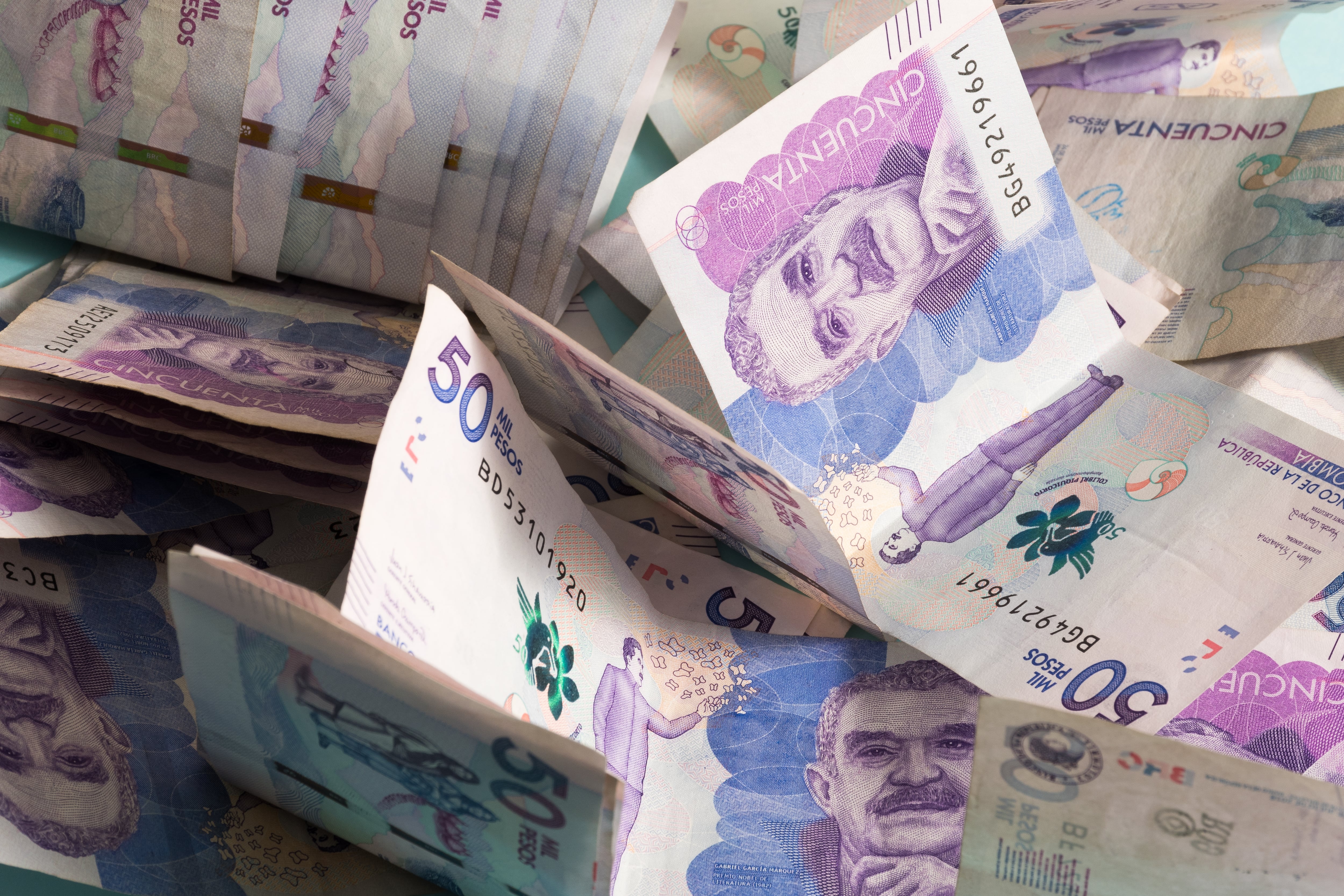 Pesos Colombianos billetes