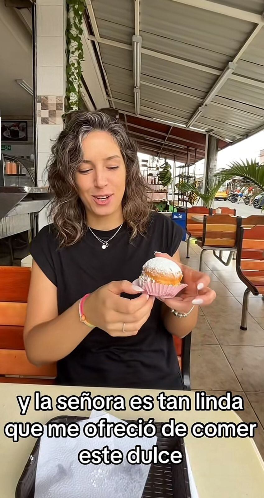 La joven se hizo viral en las redes sociales al contar su experiencia viviendo en Colombia