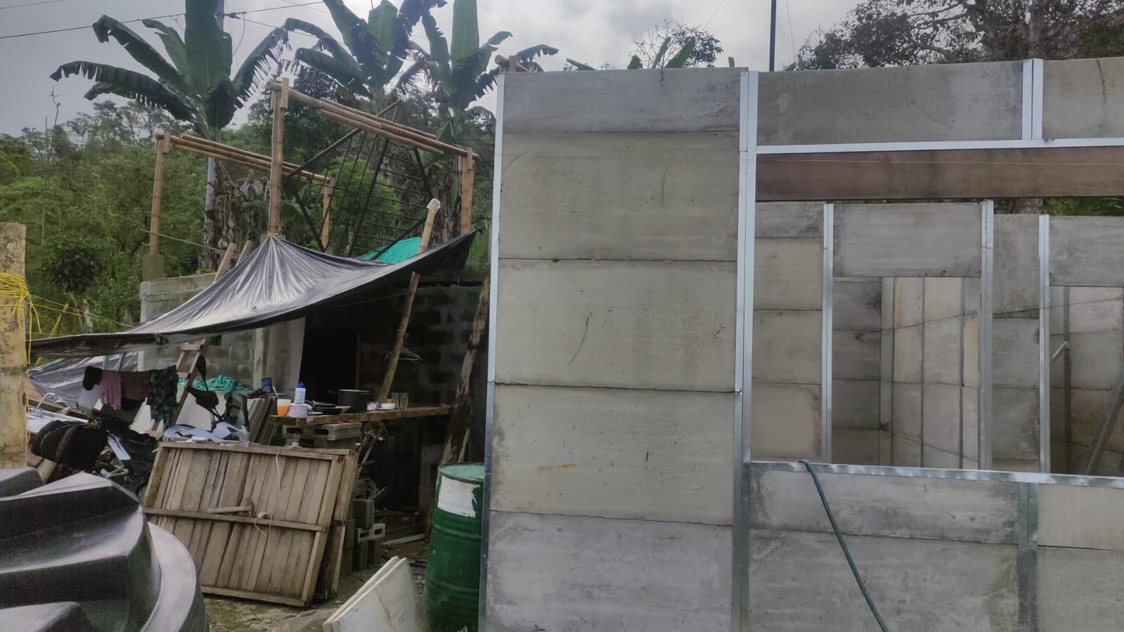 Les prometieron entregar su casa en menos de seis meses y hoy denunciar ser victimas de engaños