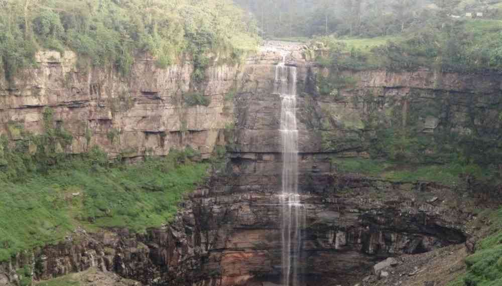 El Salto del Tequendama, en Soacha, es uno de los lugares más emblemáticos en la historia del país. Foto: Wikimedia Commons.