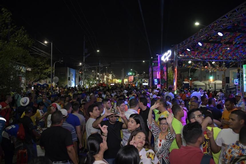 Recomiendan evitar aglomeraciones en los recorridos y bailes que se realicen