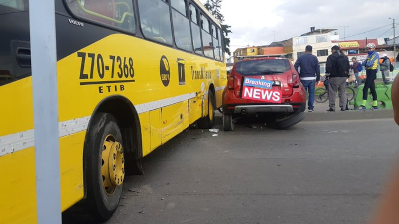 El hecho ocurrió en la Avenida 68 entre la Avenida Primero Mayo y la calle 3, a la altura de la calle 12 en sentido sur - norte, de acuerdo con el reporte de Tránsito Bogotá a través de su cuenta en Twitter.