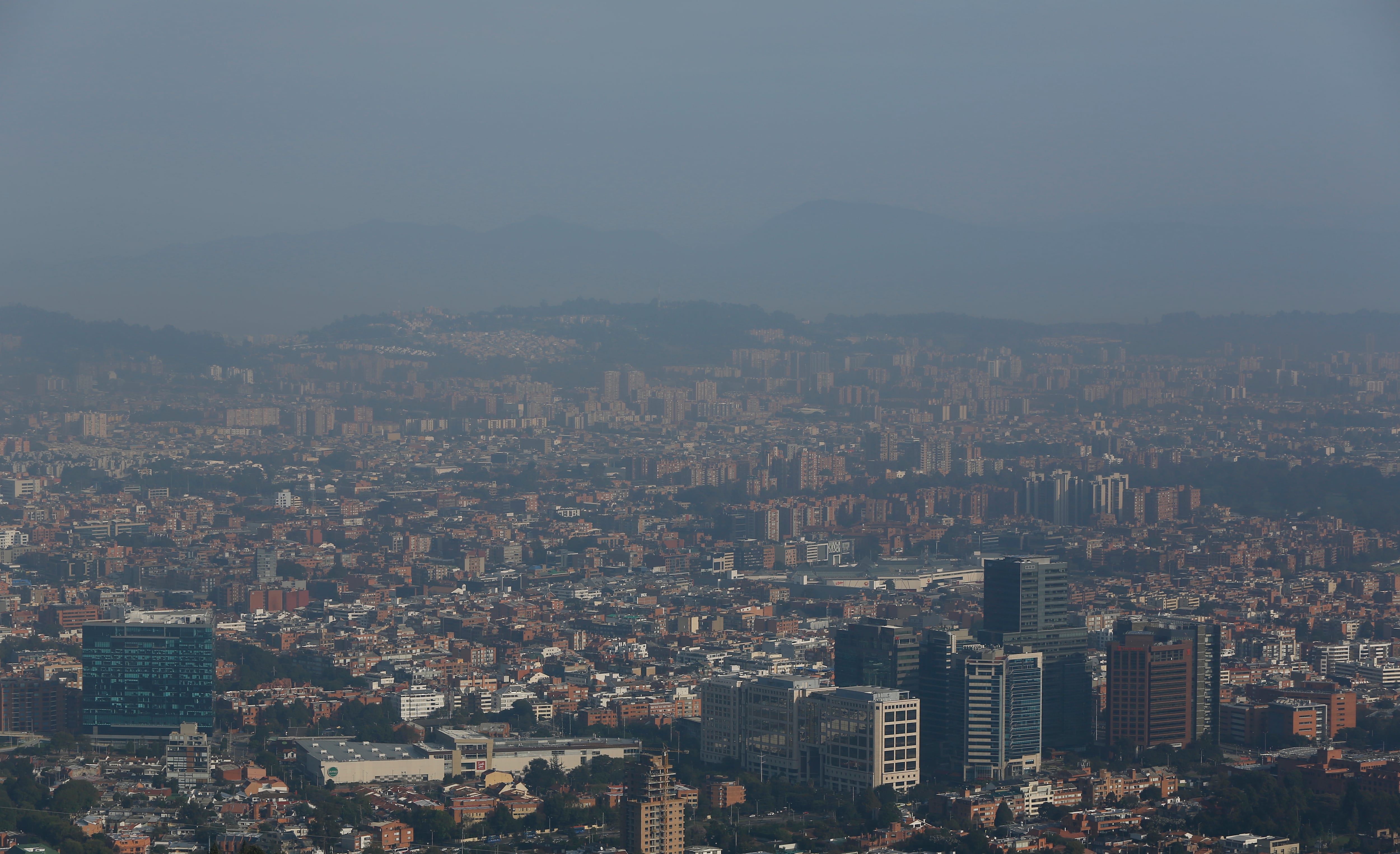 Contaminación en el aire de Bogotá
Foto Guillermo Torres Reina