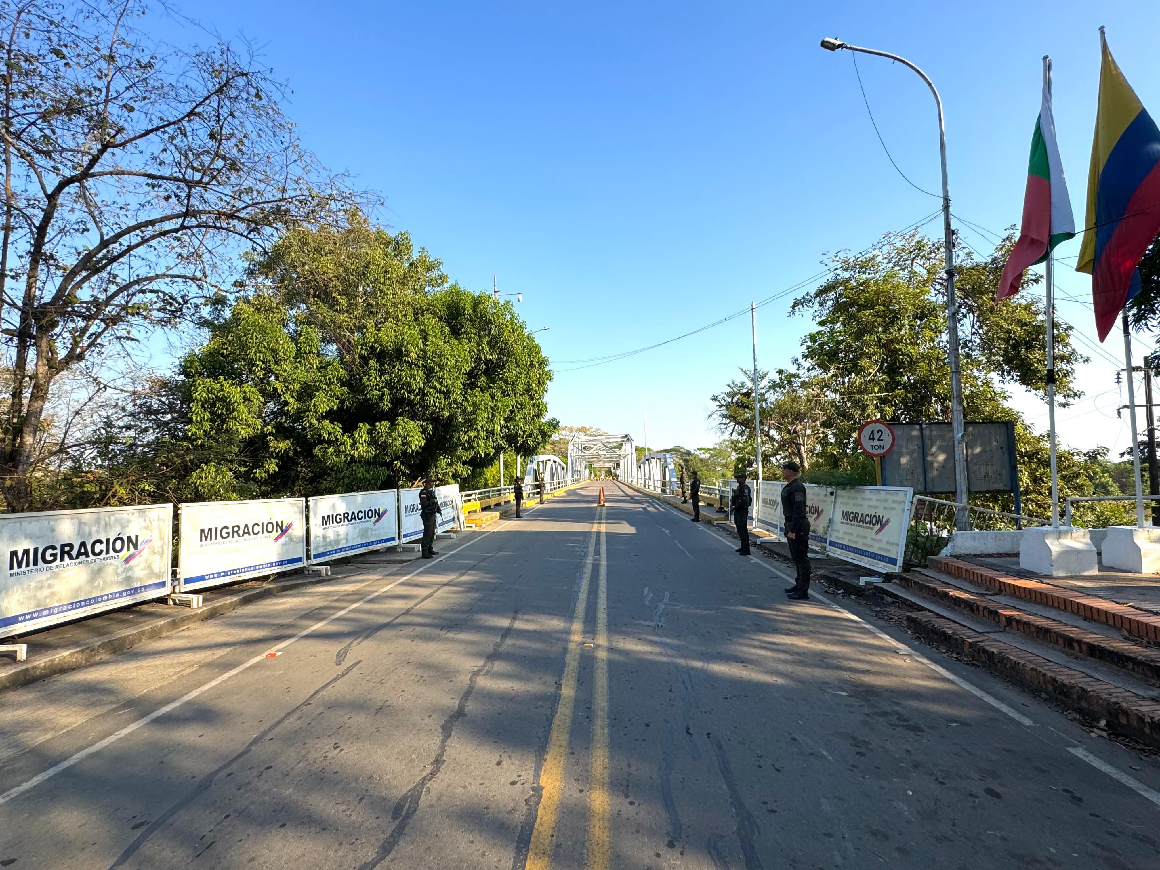 Puente internacional entre Arauca y Venezuela este 10 de enero de 2025.