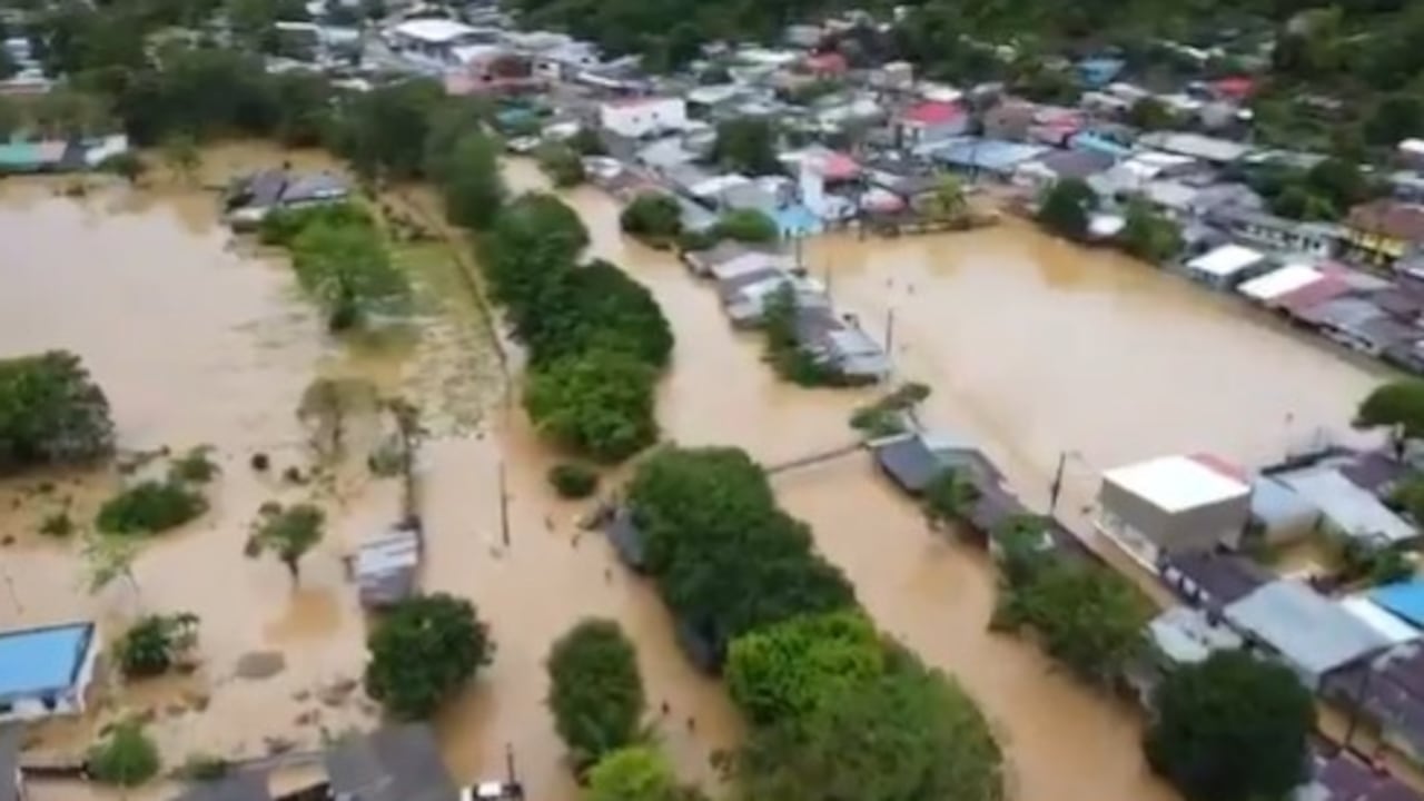 Montecristo está inundado.
