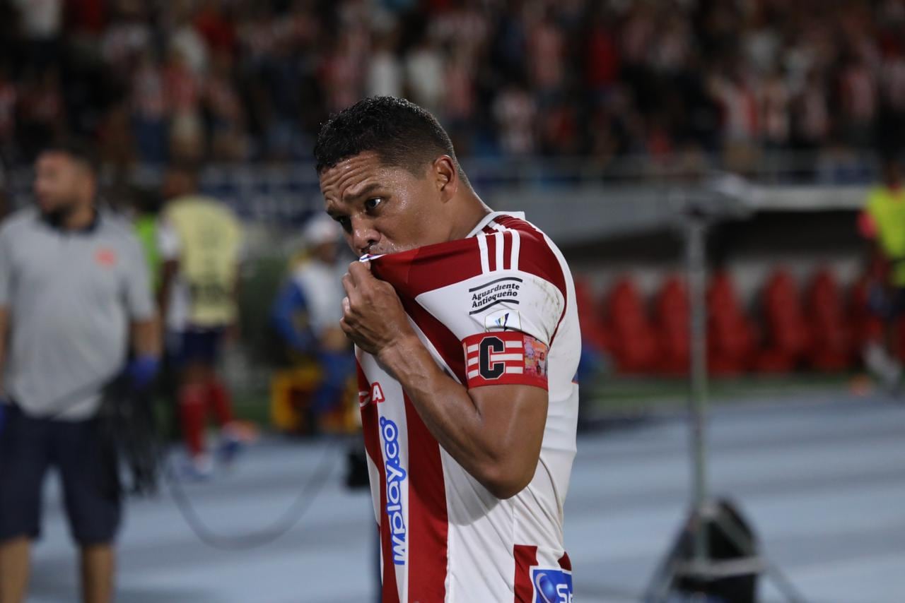 Carlos Bacca anotó dos goles ante el Deportes Tolima