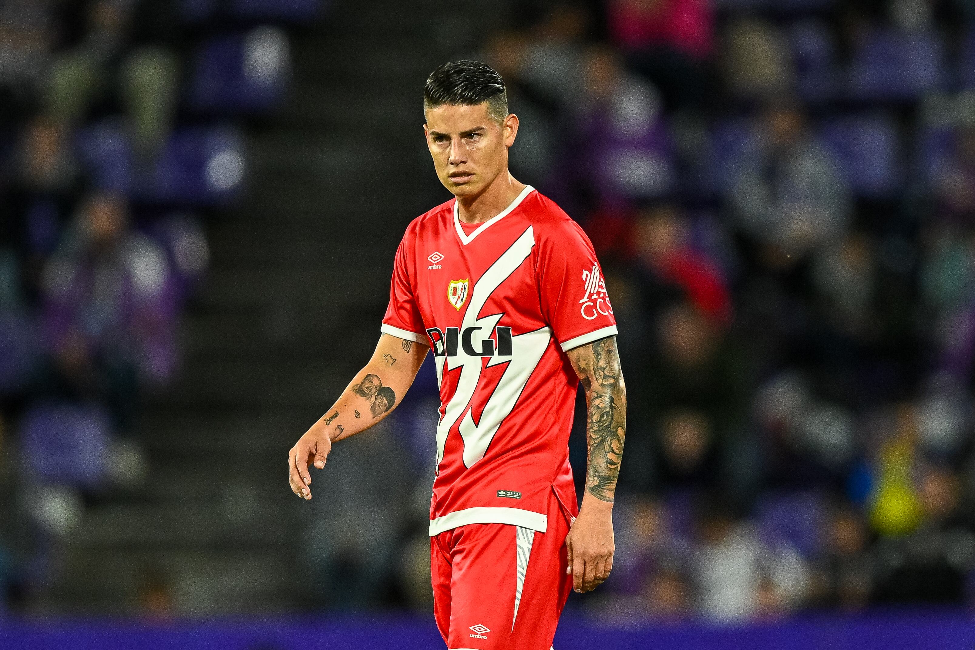 Hinchas del colombiano han lanzado fuertes críticas por una publicación en las redes sociales.