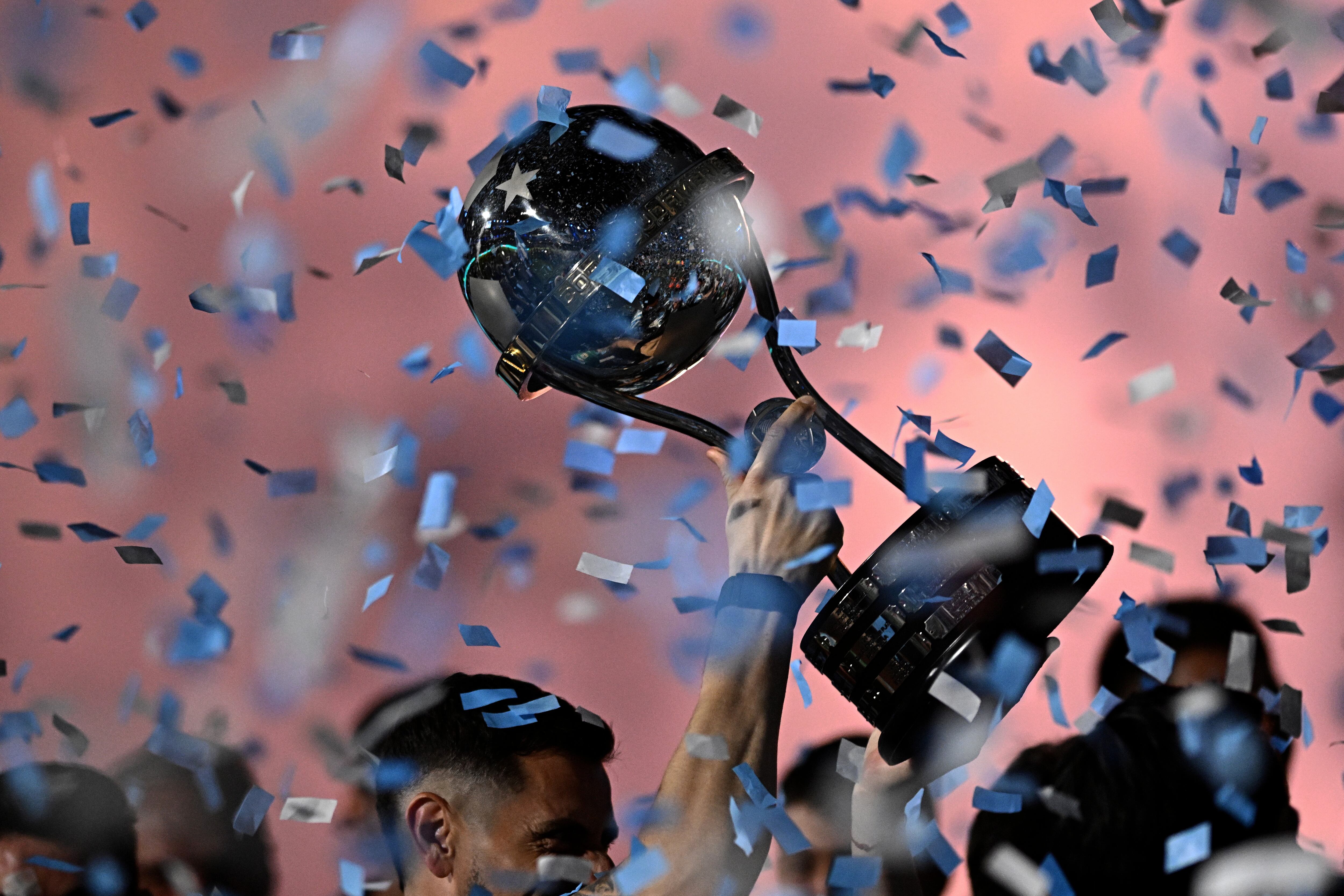 Copa Sudamericana cuenta con una final cada año. En 2026 se jugará en Barranquilla, Colombia.