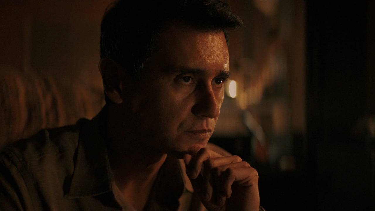 El colombiano Carlos Manuel Vesga hace parte del elenco de 'Pluribus', la serie más reciente de de Vince Gilligan.