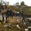 Se confirmó la muerte de al menos 67 personas el 15 de enero cuando un avión con 72 a bordo se estrelló en Nepal, dijo la policía, en el desastre de aviación más mortífero del país del Himalaya. en tres décadas.