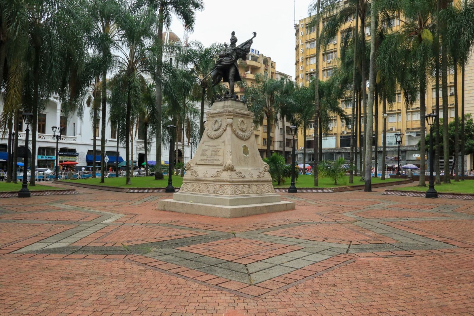 La Plaza de Cayzedo ya es oficialmente del Distrito de Santiago de Cali.