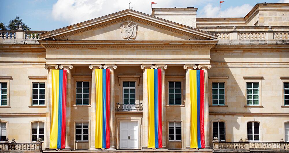 Varios empleados de instituciones gubernamentales hicieron graves denuncias sobre las condiciones laborales.
