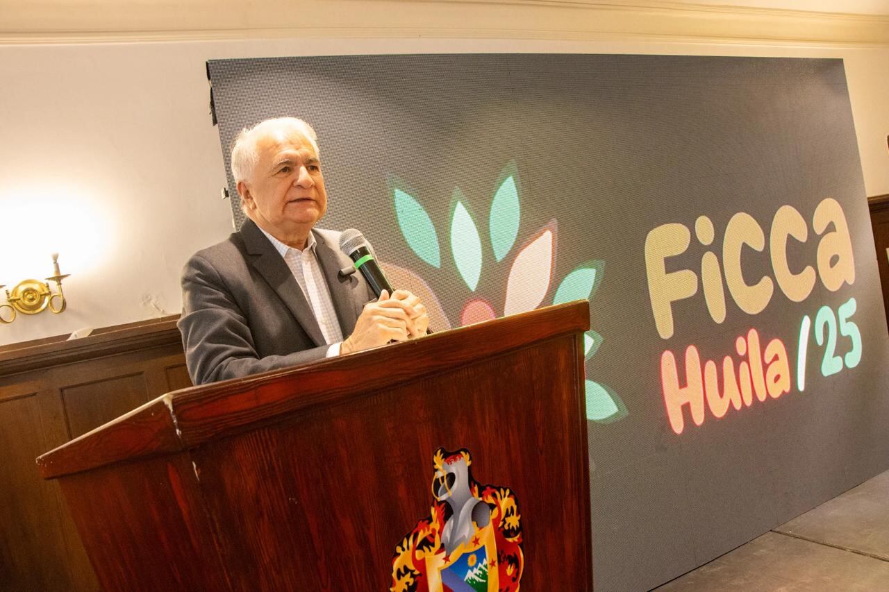 Rodrigo Villalba, Gobernador del Huila.