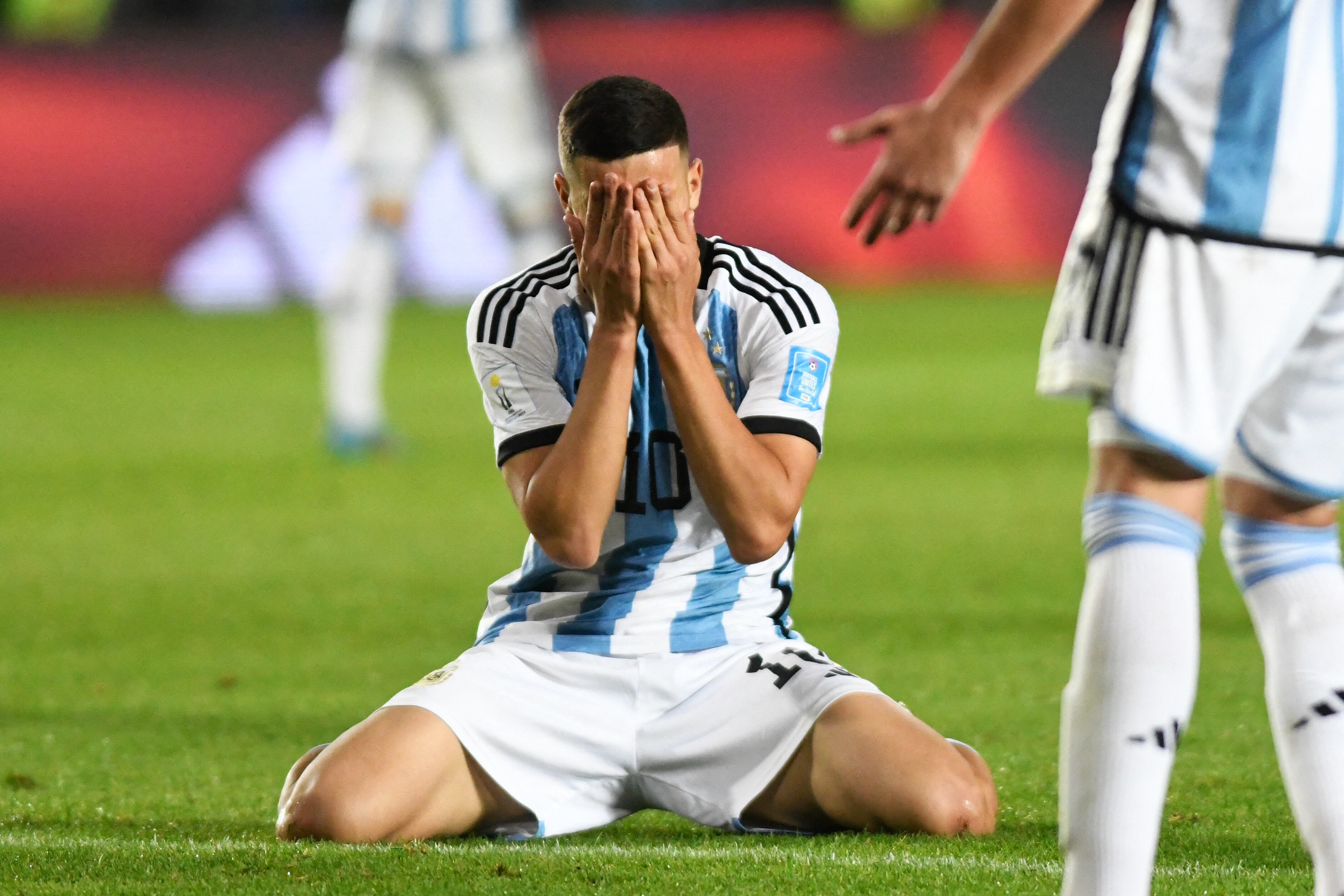 Argentina's midfielder Valentin Carboni reacts during the Argentina 2023 U-20 World Cup round of 16 football match between Argentina and Nigeria at the San Juan del Bicentenario stadium in San Juan, Argentina, on May 31, 2023. (Photo by Andres Larrovere / AFP)